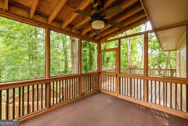 3065 Oak Meadow Drive, Snellville, GA 30078