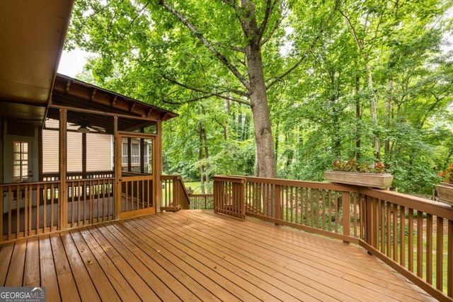 3065 Oak Meadow Drive, Snellville, GA 30078