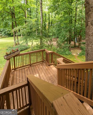 3065 Oak Meadow Drive, Snellville, GA 30078