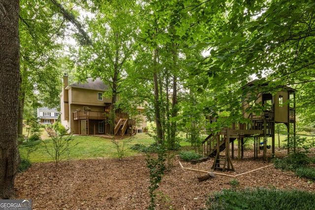 3065 Oak Meadow Drive, Snellville, GA 30078