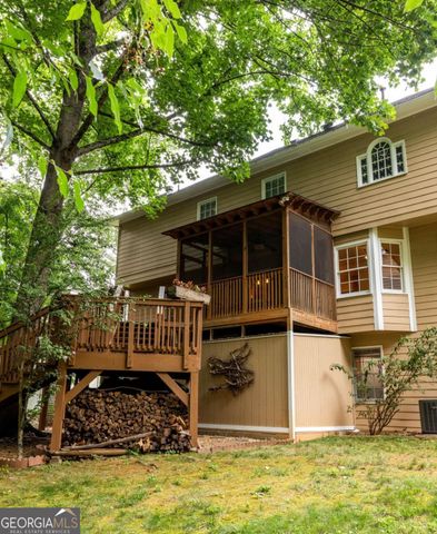 3065 Oak Meadow Drive, Snellville, GA 30078