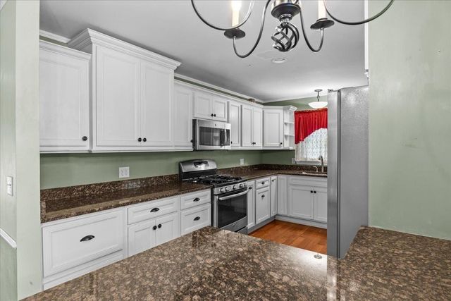 4 Smith Street, St. Albans City, VT 05478