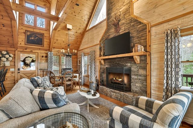 54 Channing Hollow, Morganton, GA 30560