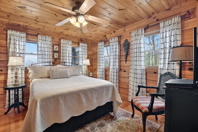 54 Channing Hollow, Morganton, GA 30560