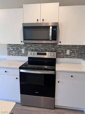 1107 Enrique ST E, Lehigh Acres, FL 33974