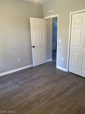 1107 Enrique ST E, Lehigh Acres, FL 33974