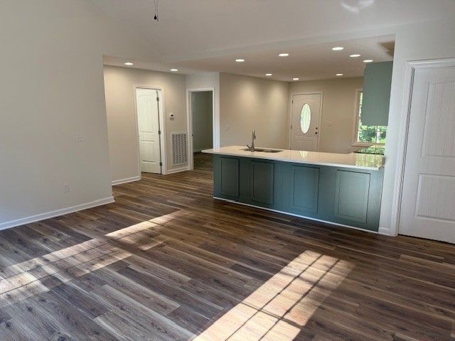 22 Ghea Rd, Normandy, TN 37360