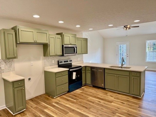 22 Ghea Rd, Normandy, TN 37360