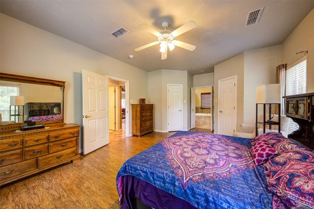 15 Shady Creek Lane, Bridgeport, TX 76426