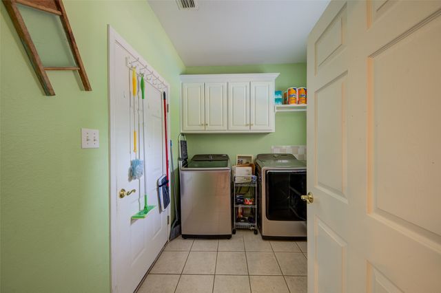 15 Shady Creek Lane, Bridgeport, TX 76426