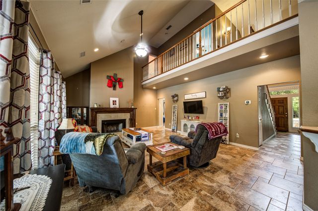 15 Shady Creek Lane, Bridgeport, TX 76426