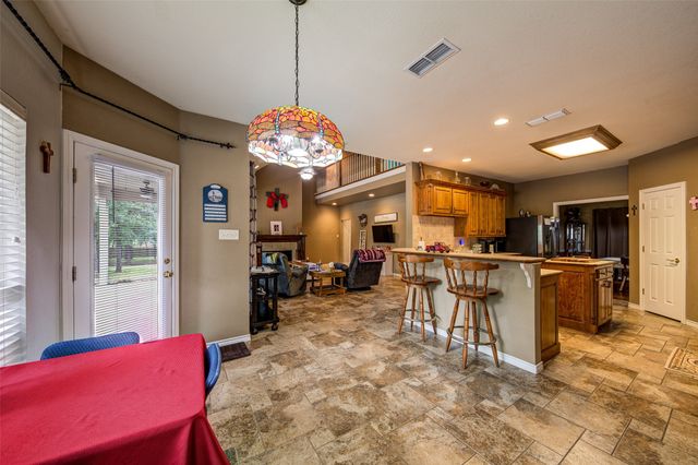 15 Shady Creek Lane, Bridgeport, TX 76426