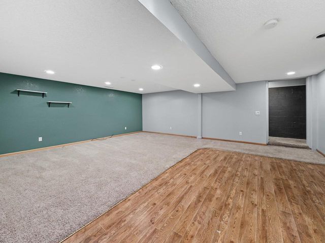 311 Maple Drive, Mount Horeb, WI 53572