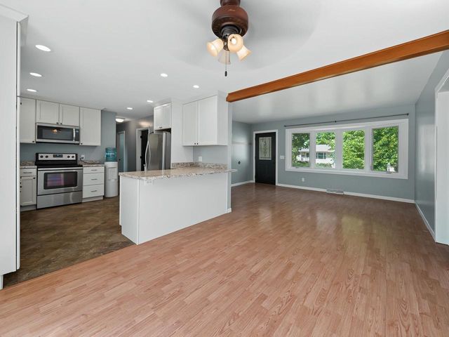 311 Maple Drive, Mount Horeb, WI 53572