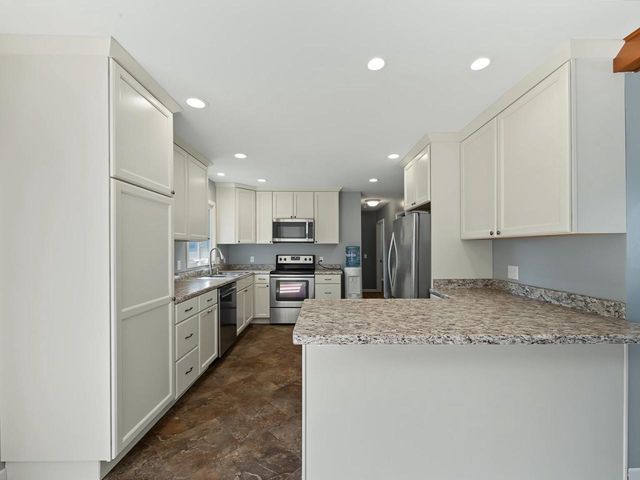 311 Maple Drive, Mount Horeb, WI 53572