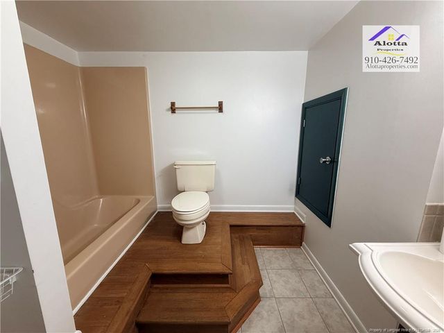 5004 Cardinal Circle, Sanford, NC 27332