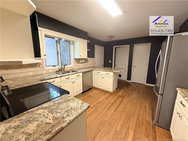 5004 Cardinal Circle, Sanford, NC 27332