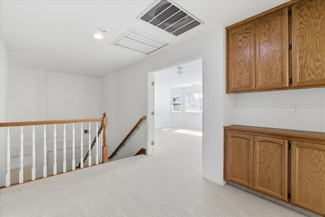 1102 Creek Ridge Ct, Roseville, CA 95747