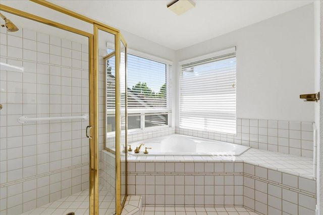 1102 Creek Ridge Ct, Roseville, CA 95747