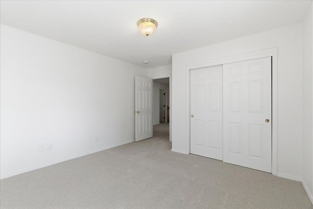 1102 Creek Ridge Ct, Roseville, CA 95747