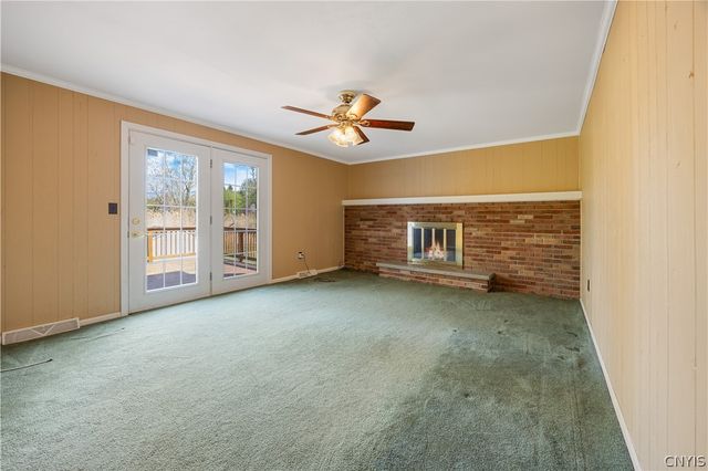 7626 Sandy Lane, Clay, NY 13212
