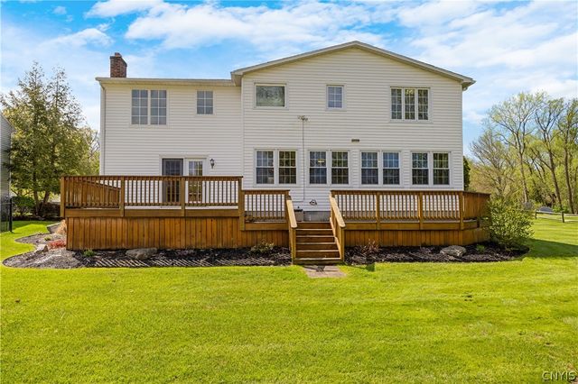 7626 Sandy Lane, Clay, NY 13212
