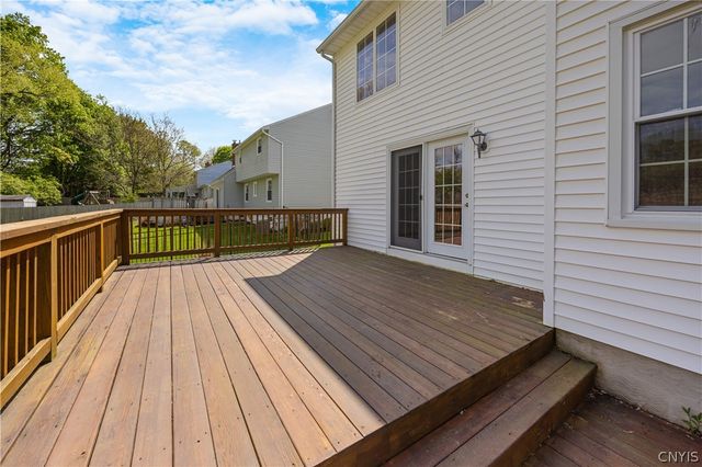7626 Sandy Lane, Clay, NY 13212