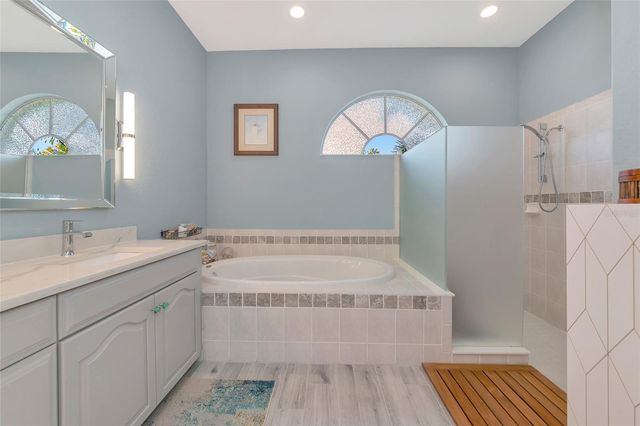 1019 SCHERER WAY, Osprey, FL 34229