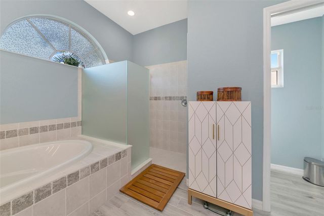 1019 SCHERER WAY, Osprey, FL 34229