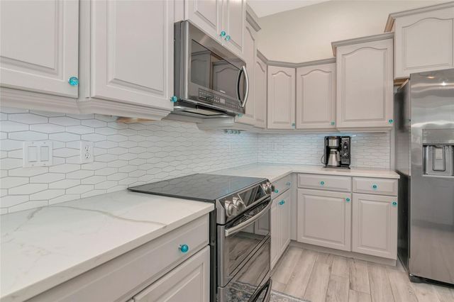 1019 SCHERER WAY, Osprey, FL 34229