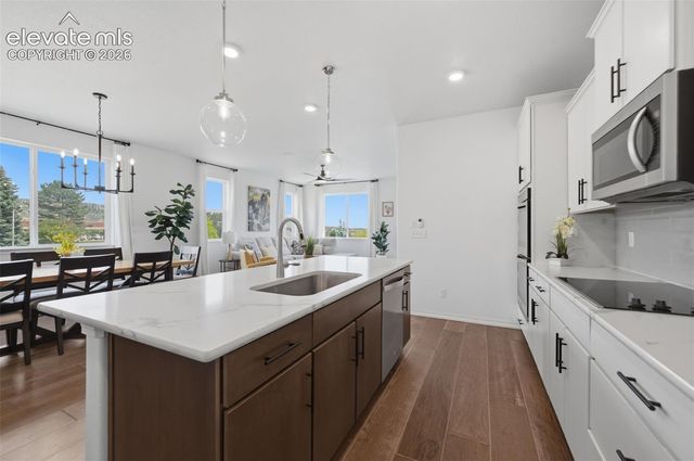 193 Wild Grass Way, Colorado Springs, CO 80919