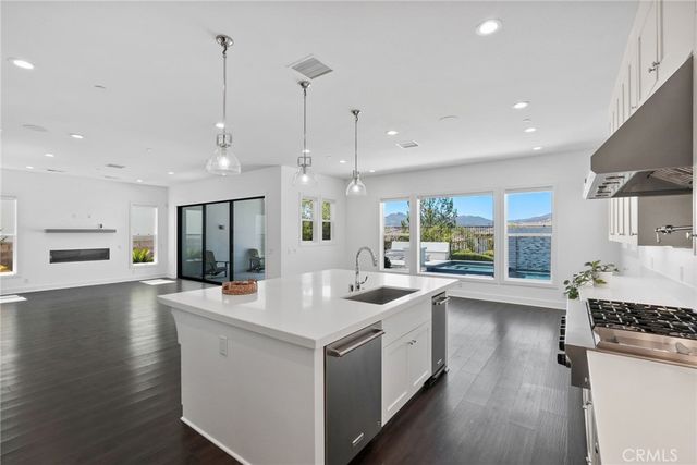 20547 Tamarron Lane, Porter Ranch, CA 91326