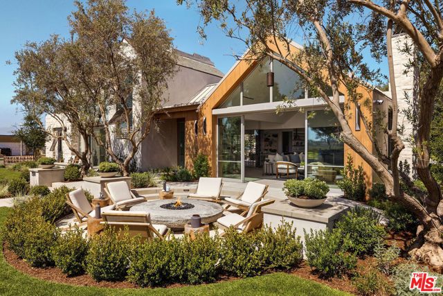 1399 Galaxy Drive, Newport Beach, CA 92660