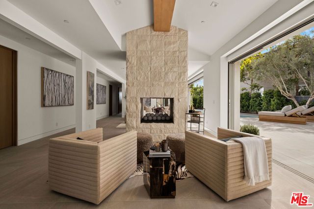 1399 Galaxy Drive, Newport Beach, CA 92660