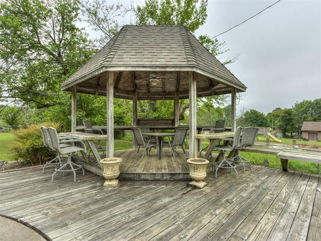 13708 NE 9th Street, Choctaw, OK 73020