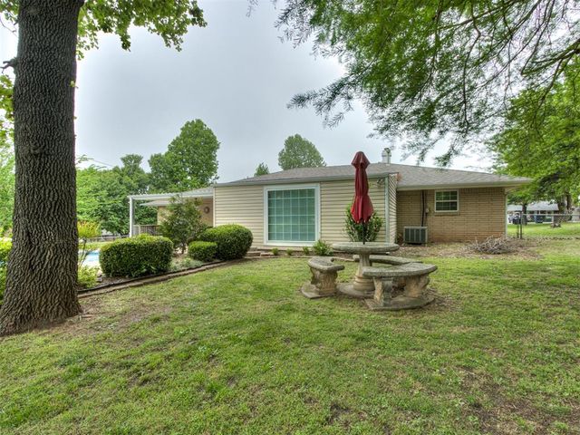 13708 NE 9th Street, Choctaw, OK 73020