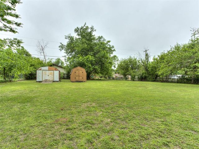 13708 NE 9th Street, Choctaw, OK 73020