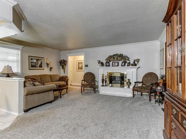 13708 NE 9th Street, Choctaw, OK 73020