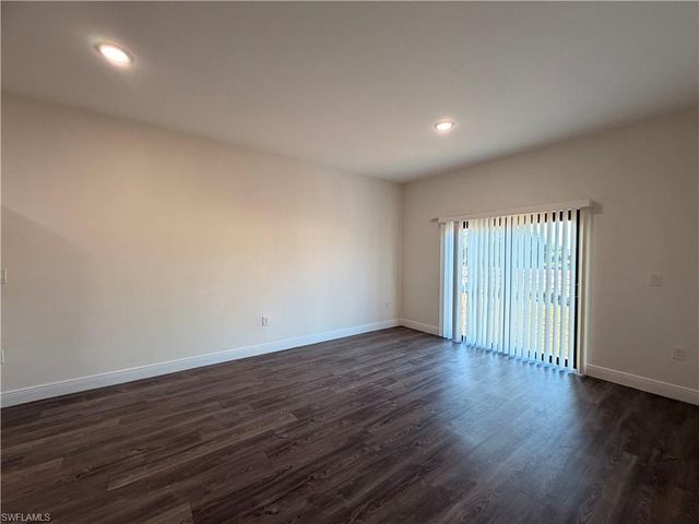 454 Grant BLVD 452, Lehigh Acres, FL 33974