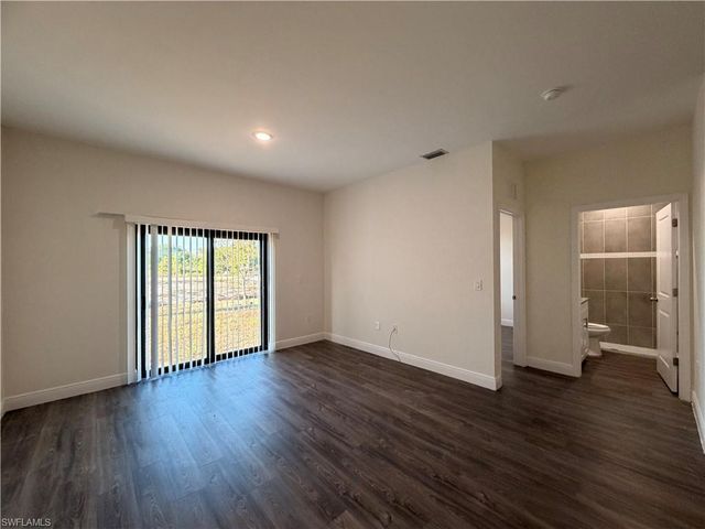 454 Grant BLVD 452, Lehigh Acres, FL 33974