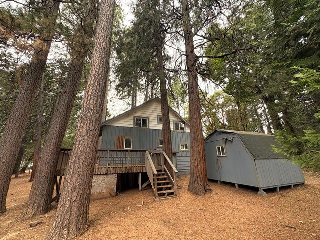 16632 Madrone Ct, Pioneer, CA 95666