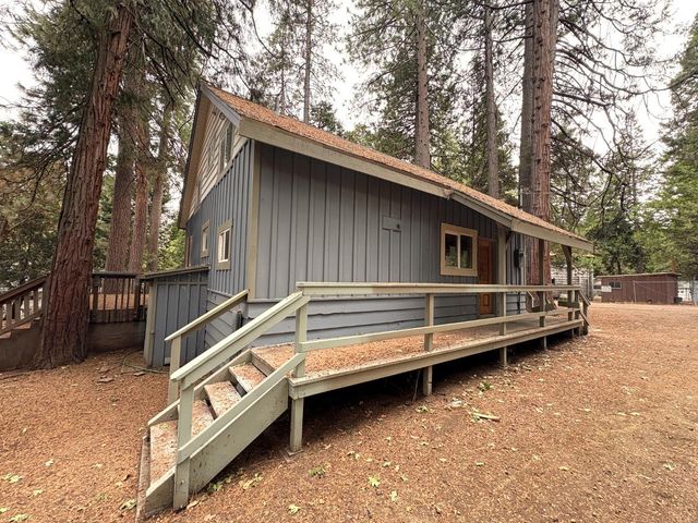 16632 Madrone Ct, Pioneer, CA 95666