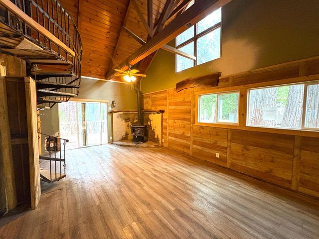 16632 Madrone Ct, Pioneer, CA 95666