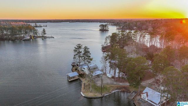 723 SHEPHERD LANE, Titus, AL 36080