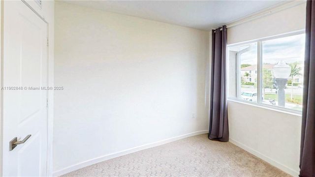 1040 SE 24th Ave, Homestead, FL 33035