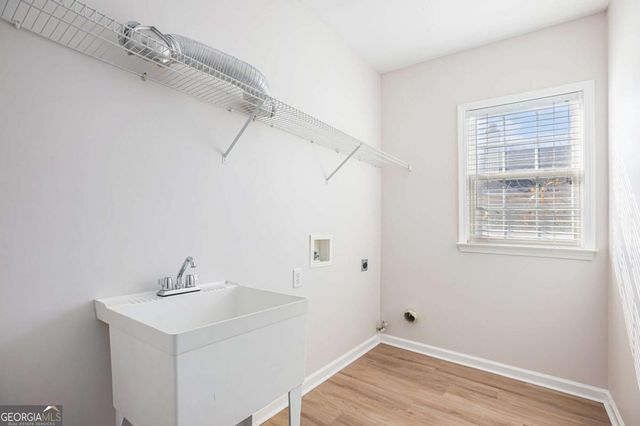 5165 Amberden Hall Drive, Suwanee, GA 30024