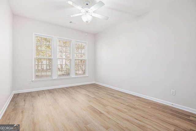 5165 Amberden Hall Drive, Suwanee, GA 30024