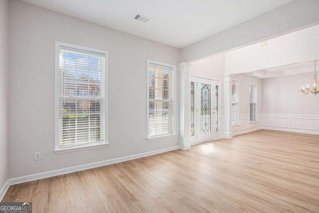 5165 Amberden Hall Drive, Suwanee, GA 30024