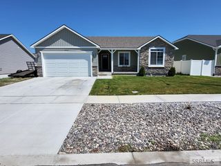 5064 Jake Avenue, Chubbuck, ID 83202