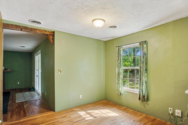 4336 E Farm Road 136, Springfield, MO 65809